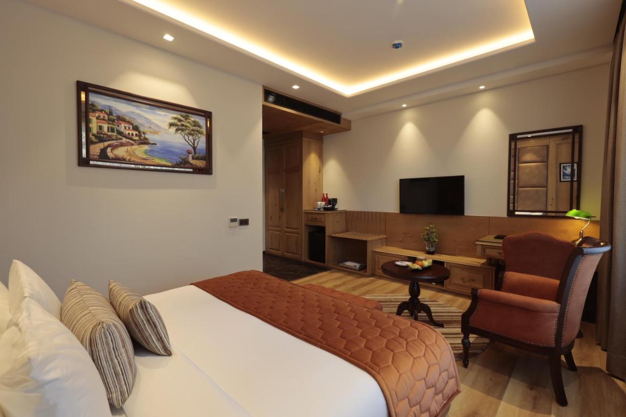 Welcomheritage Elysium Resort & Spa Shimla Esterno foto