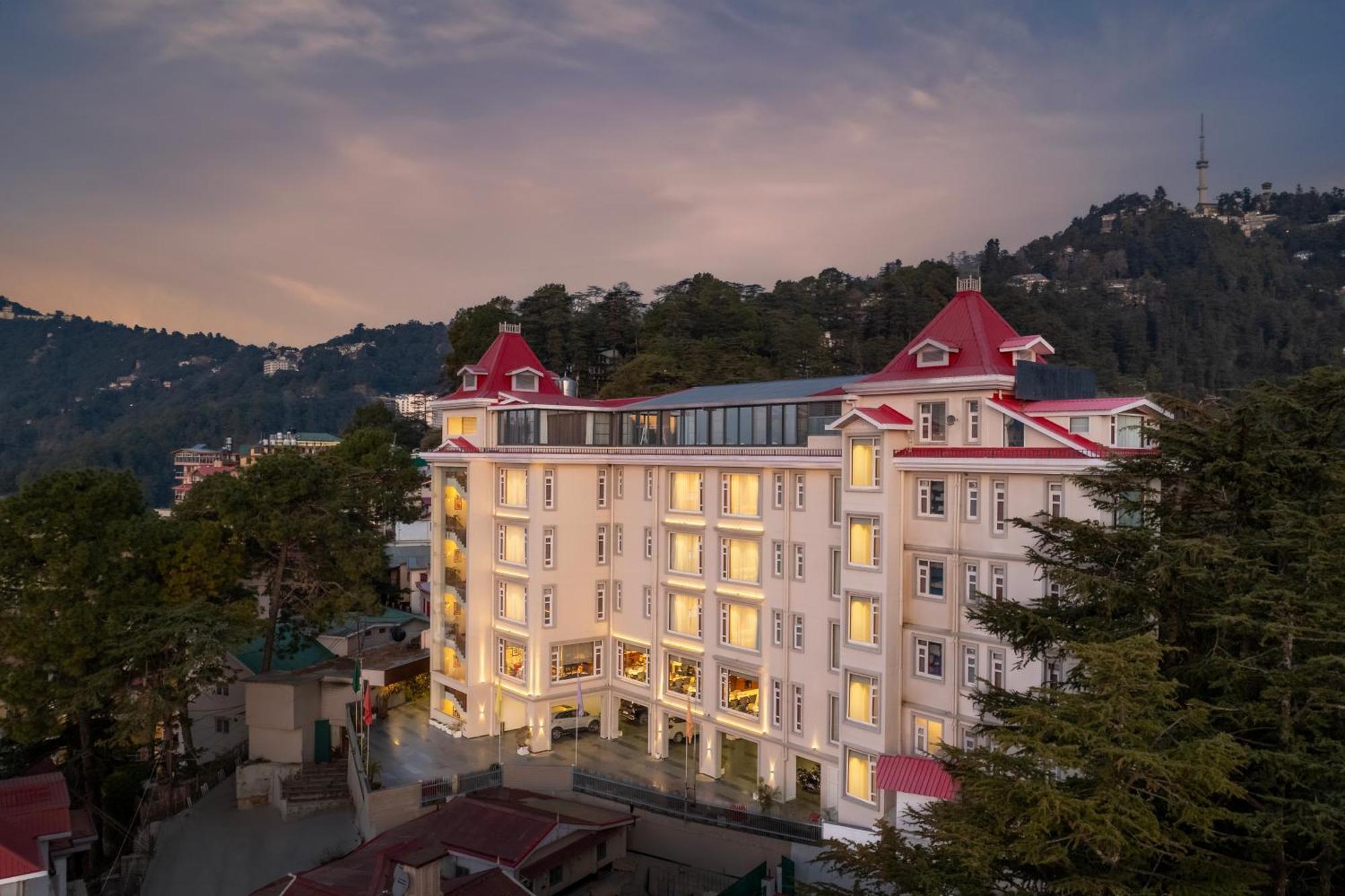 Welcomheritage Elysium Resort & Spa Shimla Esterno foto
