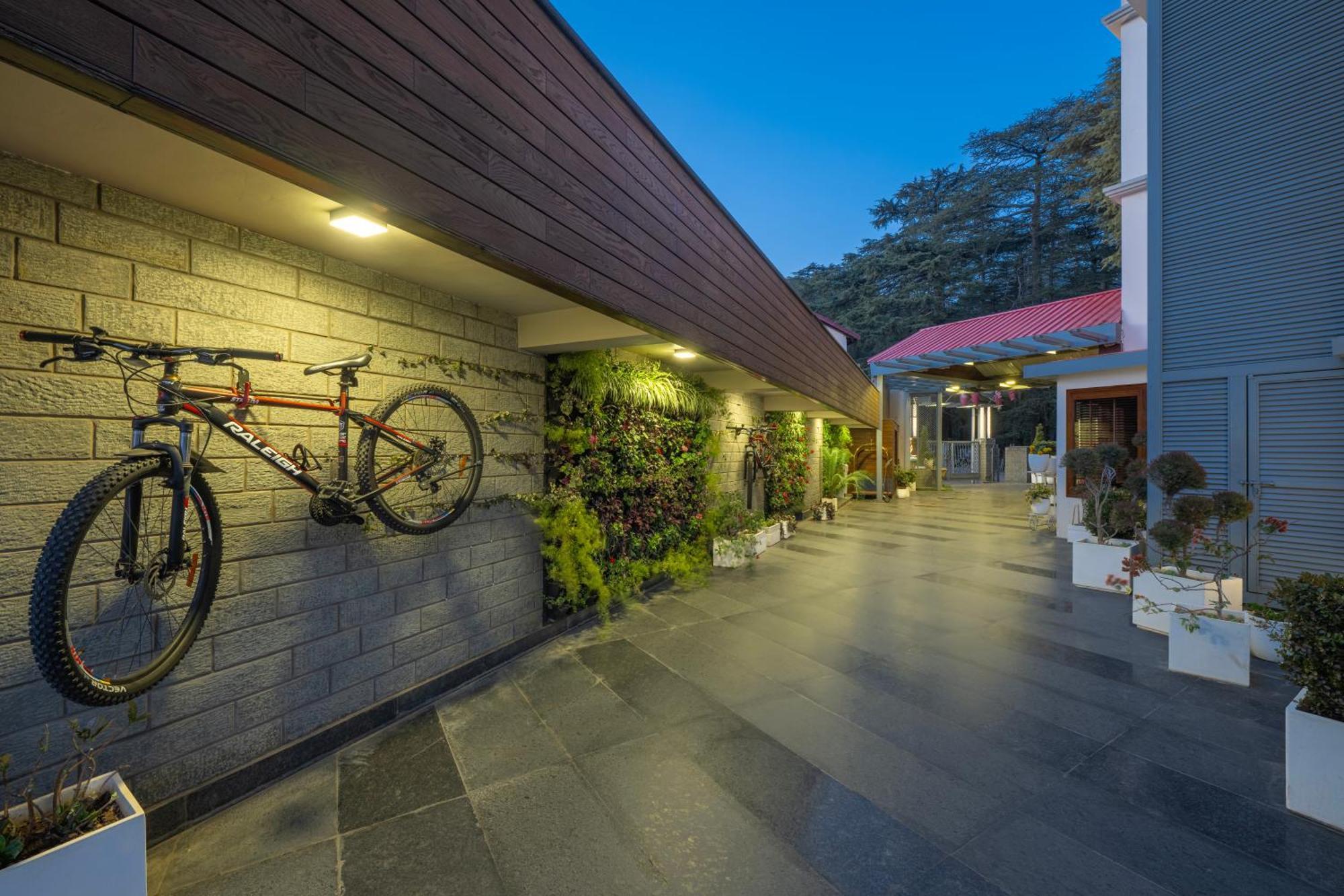Welcomheritage Elysium Resort & Spa Shimla Esterno foto