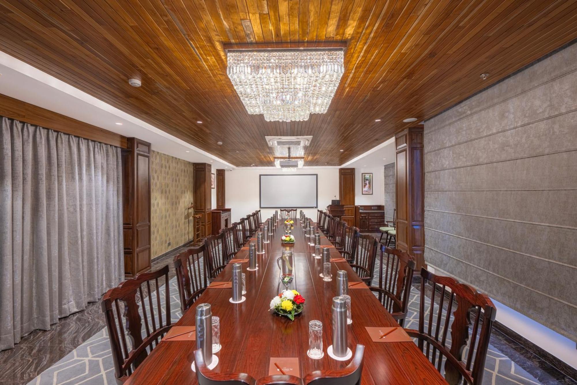 Welcomheritage Elysium Resort & Spa Shimla Esterno foto